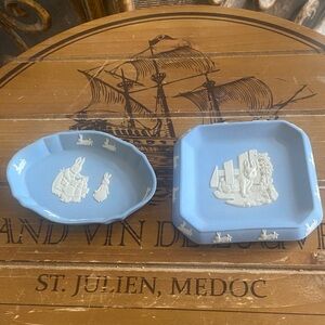 Wedgwood Blue and White Jasperware Trinket Dishes Peter Rabbit Beatrice Potter